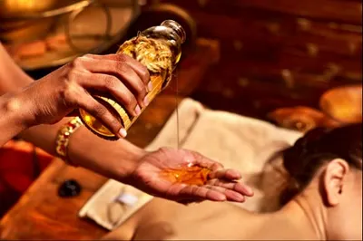 AYURVEDIC MASSAGE - 60 MIN