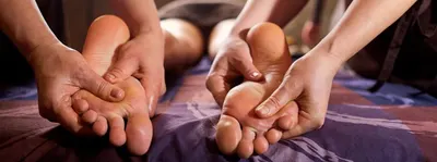 FOUR HAND MASSAGE - 60 MIN